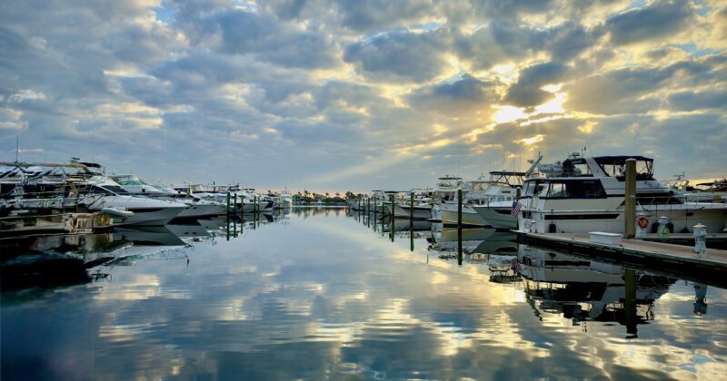 Discover Your Oasis at Riviera Dunes Marina: Slips for Sale, Top-Tier Fuel, and Unbeatable Services!